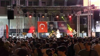 Nazillide yaz konseri ilgi gördü