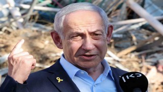 Trump’tan Netanyahu’ya Destek: Davayı İptal Edin