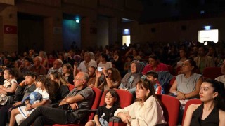 Niğdede öğrencilerden İngilizce tiyatro