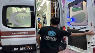 Oğluna engel olmak isterken silahla kazara vuruldu