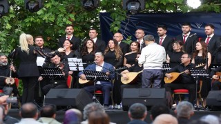 Öğretmenler korosundan unutulmaz türkü gecesi