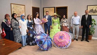 OKÜ Tekstil Teknolojisi Öğrencilerinden Rektöre Ziyaret