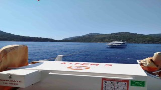 Ölüdeniz açıklarında arızalanan tekne kurtarıldı