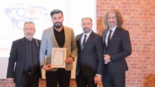 Osmanlıda başlayan berberlik geleneği Ağrıda üçüncü kuşakla sürüyor
