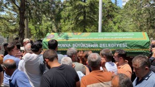 Otomobilin çarptığı motokurye son yolculuğuna uğurlandı