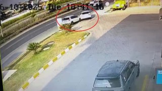 Otomobillerin hurdaya döndüğü kazada 5 kişi yaralandı