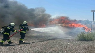 (ÖZEL) Göreve başlayan 45 itfaiye erinin gerçeğini aratmayan eğitimi nefes kesti
