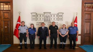 Özel güvenlik görevlilerini kabul etti