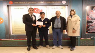 Pasinlerli öğrenci bursluluk sınavında Türkiye birincisi oldu