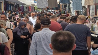 Pazarda bayram yoğunluğu