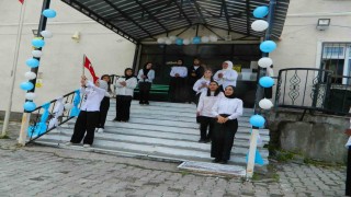 Posofta öğrencilerin şiir programı beğeni topladı