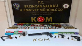 Refahiyede silah operasyonu: 2 kişi tutuklandı