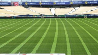 Rizespor stadında çimlere brandalı önlem