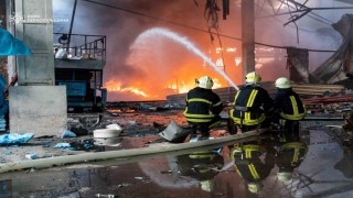 Rus güçleri Kievi hedef aldı: 3 ölü, 49 yaralı