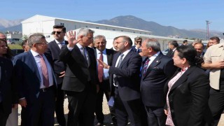 Sağlık Bakanı Kemal Memişoğlu, yeni sağlık uygulamalarını ardı ardına açıkladı
