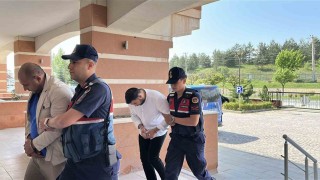 Sahte lastik ilanlarıyla onlarca milyonluk vurgun yapan örgüt çökertildi: 8 gözaltı