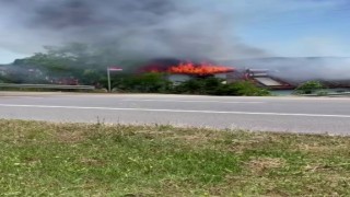 Sakaryada bir ev alev topuna döndü