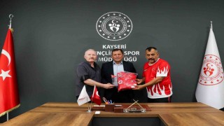Şampiyon sporculardanKabakcıya ziyaret