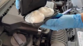 Samsunda aracın motor kısmına gizlenmiş kokain ele geçirildi