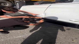 Sancaktepede otomobil takla attı: Yaralılar, yardıma koşan vatandaşa hakaret etti