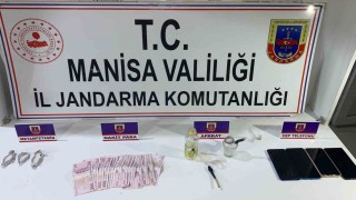 Sarıgölde jandarmadan uyuşturucu operasyonu: 3 gözaltı, 2 tutuklama