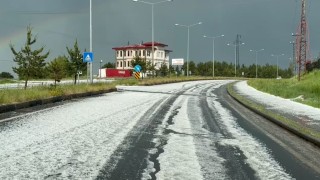 Sarıkamışta dolu yağışı hayatı olumsuz etkiledi