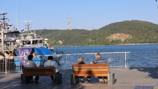 Sarıyerde denizden gelen kötü koku vatandaşları rahatsız ediyor