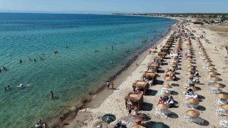 Saros Körfezi sahillerine Kurban Bayramında tatilci akını