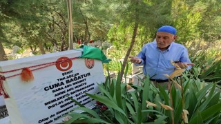 Şehit babaları, Babalar Gününü çocuklarının kabri başında dua ederek geçirdi