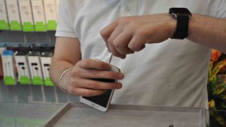 Sıcaklarda cep telefonunuzu uzun süre şarjda bırakmayın