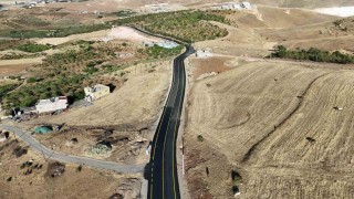 Siirtte 29 köyün bağlantı yolu sıcak asfaltla yenilendi