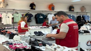 Sincan Belediye Başkanı Ercan çocuklara bayramlık hediye etti