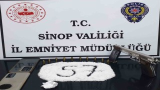 Sinopta uyuşturucu ve kaçak alkol operasyonu