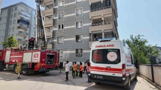 Siverekte aparman yangını korkuttu
