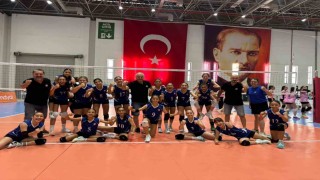 Söke Belediye Saldos Voleybol Midi Takım son 16ya kaldı