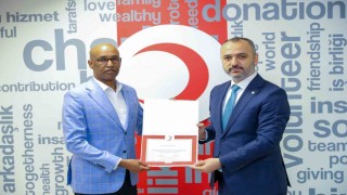 Somali Büyükelçisi kurban vekaletini Türk Kızılaya verdi