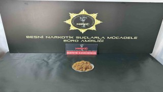 Şüpheli şahıslarda uyuşturucu ele geçirildi