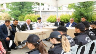 Talasta şehitlere bayram anması