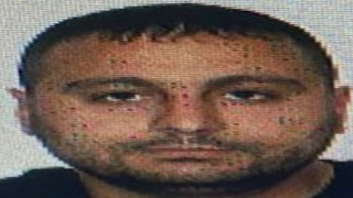 Tanımadığı adamı 7 yerinden bıçaklayarak öldüren sanık Tek, ağırlaştırılmış müebbet hapis cezasına çarptırıldı