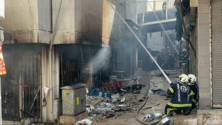 Tarihi çarşıdaki yangı kontrol altına alındı