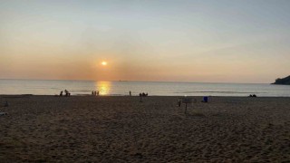 Tatil köyü İnkumu, bayramın ilk gününü sakin geçirdi