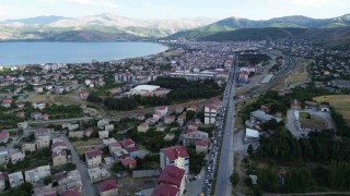 Tatvanda kilometrelerce araç kuyruğu oluştu