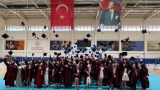 Tavşanlıda mezuniyet sevinci