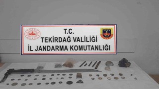 Tekirdağda silah ve tarihi eser operasyonları: 3 ayrı adrese eş zamanlı denetim
