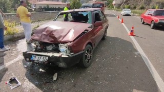 Tortumda trafik kazası: 3 yaralı