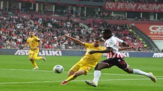 Trendyol Süper Lig: Samsunspor: 0 - Kayserispor: 0 (İlk yarı)