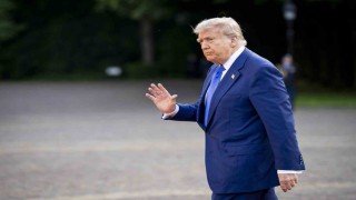 Trumpa yönelik azil tasarısı Temsilciler Meclisinde reddedildi