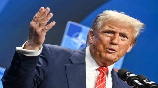 Trumptan CNN ve New York Timesa çağrı: Sahte haber muhabirleri derhal kovulmalıdır