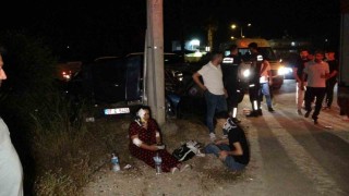 Tur aracıyla çarpışan Tofaştaki 3 kişi yaralandı