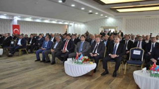 Türkiye-Azerbaycan iş adamları Karsta buluştu